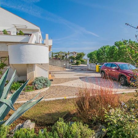 Apartments Grand & Plav In Krk คิร์ก ภายนอก รูปภาพ