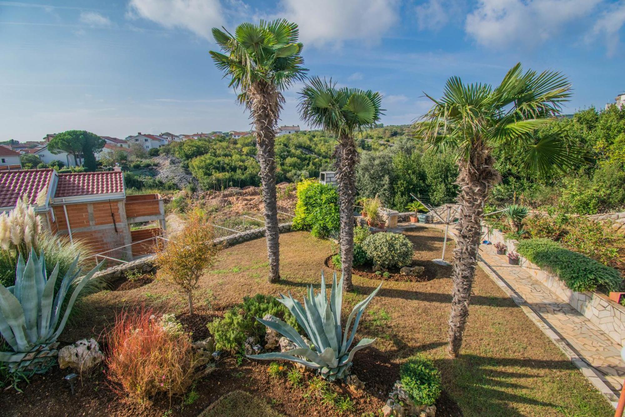 Apartments Grand & Plav In Krk คิร์ก ภายนอก รูปภาพ